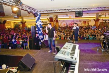 „Noaptea Reducerilor Vedetă” la Iulius Mall