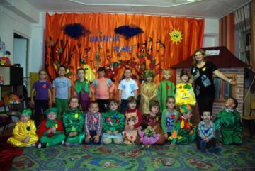 Expoziții, concursuri, carnaval de toamnă, la Grădinița „Luminița” din Siret