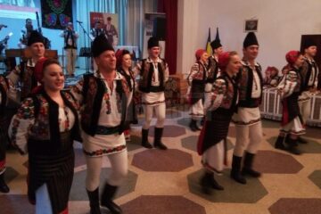 Proiectul „10 pentru folclor” a ajuns la Ciocănești