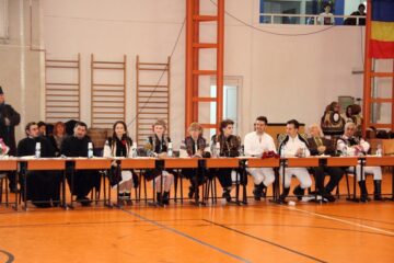 Corul din Bosanci, Ansamblul „Ciprian Porumbescu” și interpreți cunoscuți, în deschiderea proiectului „10 pentru folclor”, ediția a II-a