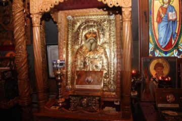 Biserica Spitalului Județean Suceava sărbătorește sâmbătă hramul de Sfântul Ierarh Nectarie