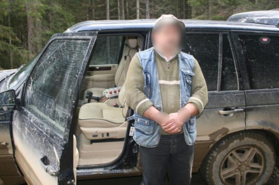 Aproape 20.000 de pachete de țigări de contrabandă, confiscate la granița româno-ucraineană