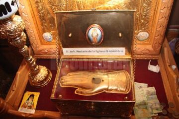 Biserica Spitalului Județean Suceava sărbătorește sâmbătă hramul de Sfântul Ierarh Nectarie