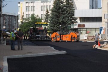 Municipalitatea suceveană are un plan ambițios de reparații stradale și turnare de covoare asfaltice, pentru 2017