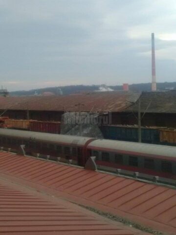 Acoperiș smuls parțial în zona Gării Burdujeni