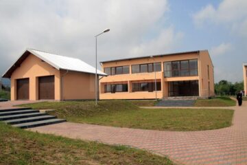 Un campus școlar în valoare de opt milioane de euro zace nefolosit la mai bine de jumătate de an de la inaugurare