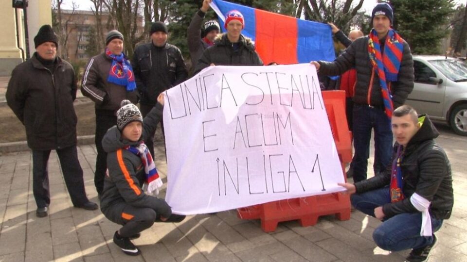 Mitingul de susținere a echipei lui Gigi Becali a strâns doar o mână de suceveni