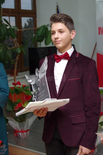 Concursul „Cel mai bun interpret”, ediția a XVIII-a, și-a desemnat câștigătorii