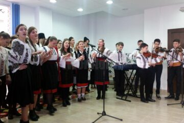 Elevii Liceului Tehnologic „Ion Nistor” Vicovu de Sus au luat parte la activitatea „Perechea populară”, ediția I