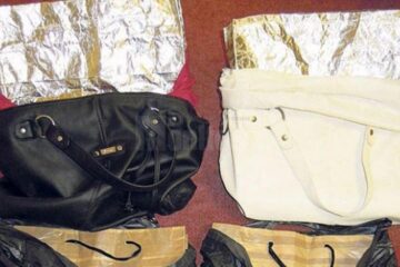 Sacosele din aluminiu erau confecționate artizanal de cei doi suspecți