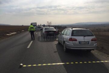 Cele trei mașini implicate în carambol