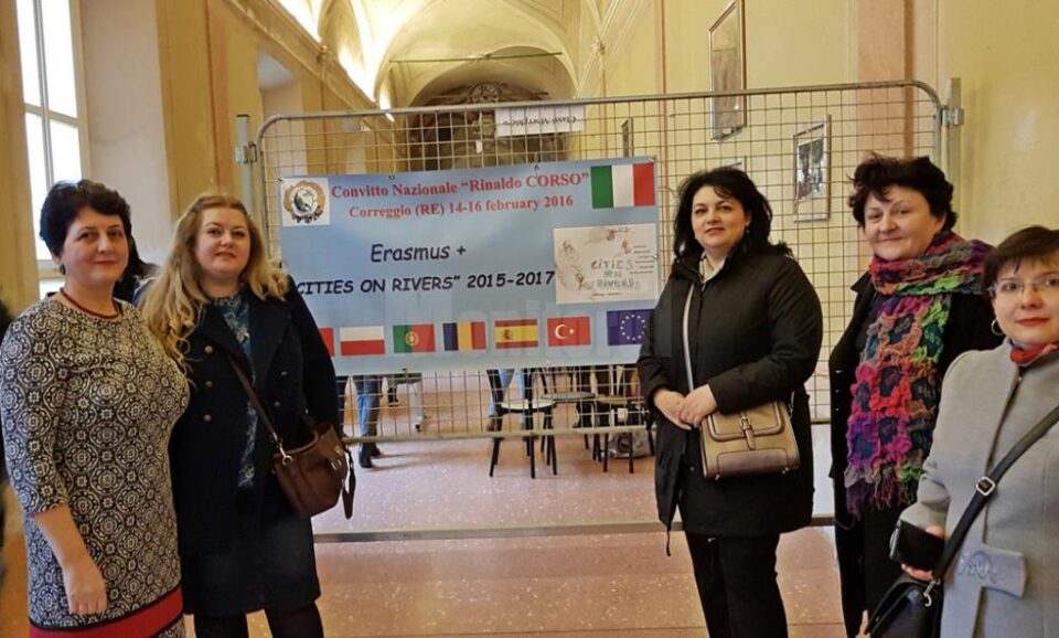 Profesori de la Școala Nr. 4 Suceava, schimb de experiență la o școală din Correggio – Italia Profesori de la Școala Nr. 4 Suceava, schimb de experiență la o școală din Correggio – Italia