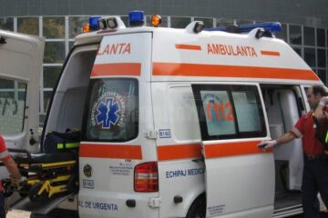 Un bărbat a ajuns în comă profundă la spital după ce s-a accidentat grav la cap