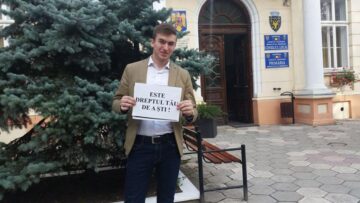 Cinci tineri au modernizat și au refăcut gratuit pagina de internet a Primăriei Rădăuți