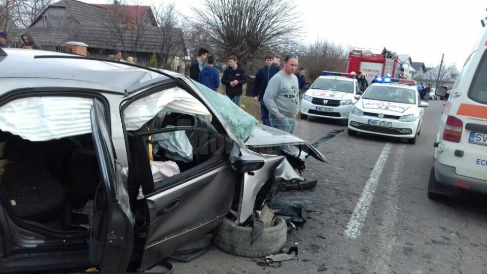Accident cu trei răniți la Horodnic de Sus