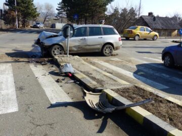 Accident spectaculos pe Serpentine, după ce un șofer nu a acordat prioritate