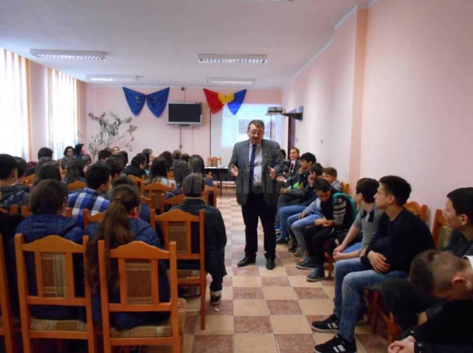 Liceul Tehnologic Dumbrăveni promovează învățământul profesional
