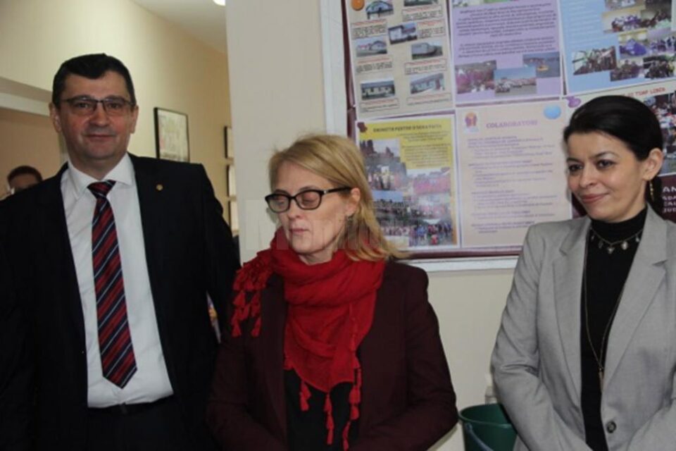 Centrul socio-vocațional de zi al Fundației “O Nouă Viață” Siret și-a deschis ieri porțile noului sediu