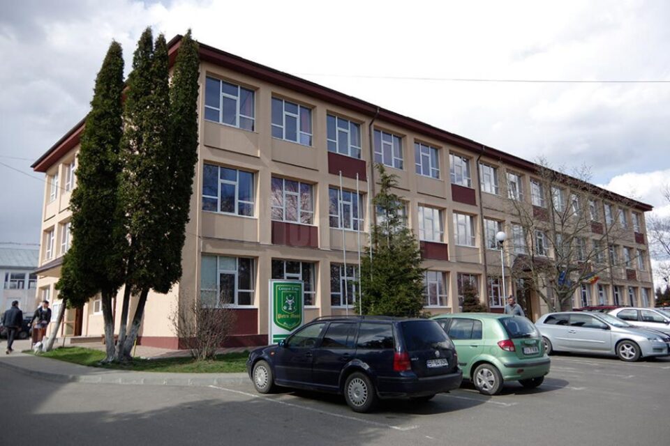 Colegiul Tehnic „Petru Mușat”