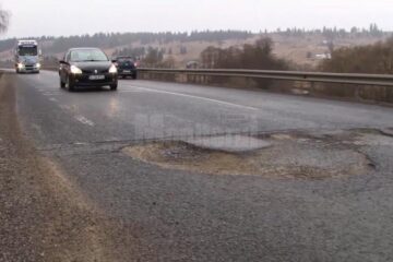 Capcana de pe DN17, la Poiana Stampei