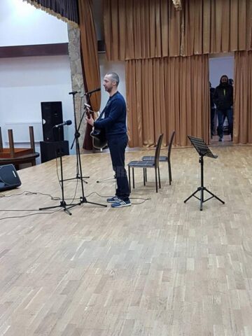 Misionarii muzicii folk