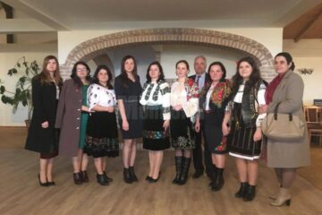 Prezență numeroasă și activități diverse la Simpozionul „Armonie prin joc și cânt, port și cuvânt, ediția a VII-a