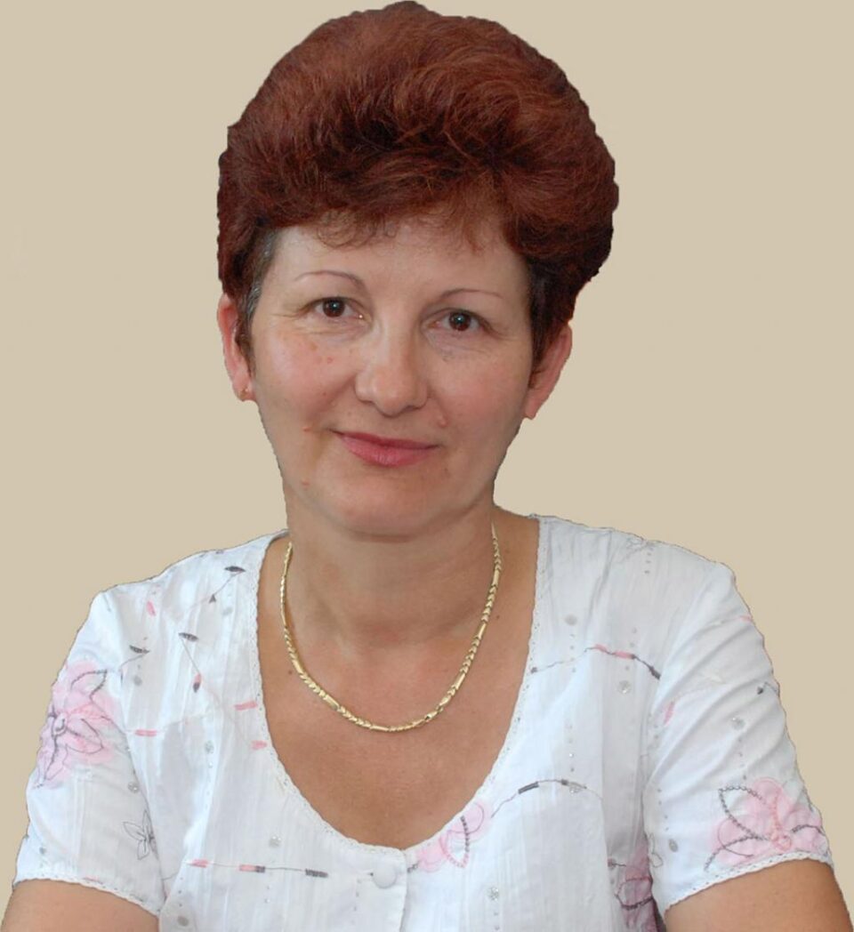Directorul economic al CAR Învățământ Fălticeni, Antoneta Lionte