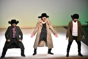 Trei ani fără femei și „Zadarnicele chinuri ale dragostei”