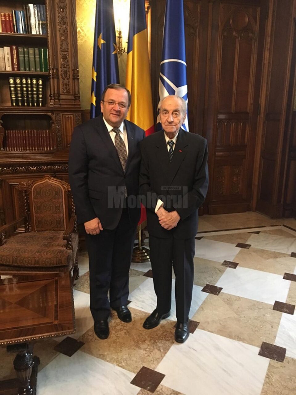Gheorghe Flutur a fost invitatul lui Mircea Ionescu Quintus la ceremonia de decorare de la Palatul Cotroceni Gheorghe Flutur a fost invitatul lui Mircea Ionescu Quintus la ceremonia de decorare de la Palatul Cotroceni