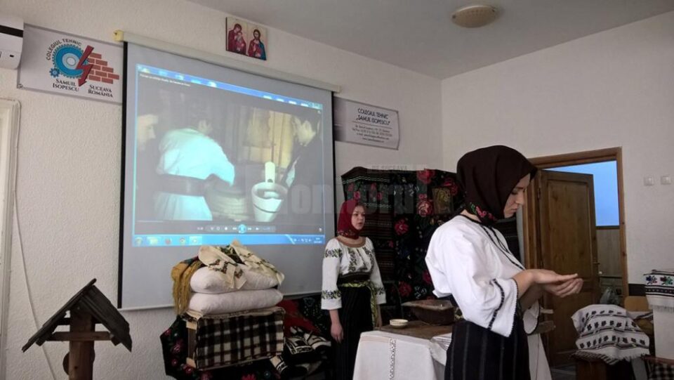 „Pâinea ca arhetip ritualic de trecere la Vicov”, la faza națională a concursului „Cultură și civilizație”