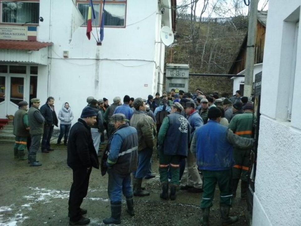 Minerii de la Crucea au declanșat protestele