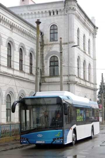 Călătorii gratuite cu cel mai nou model de autobuz electric, timp de zece zile