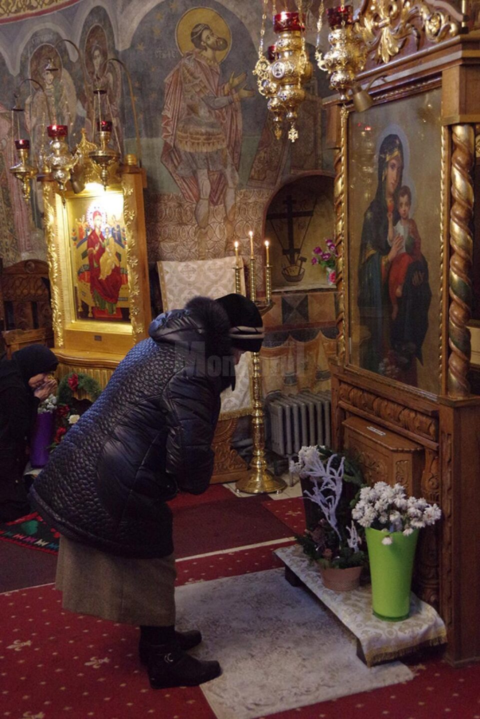 La ceasul rugăciunii, îngerii se roagă împreună cu tine! La ceasul rugăciunii, îngerii se roagă împreună cu tine!