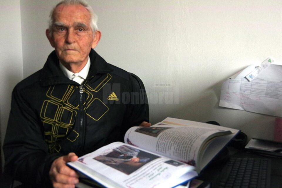 Un profesor din Șerbăuți a scris 34 de volume-îndrumar adresate elevilor și profesorilor de gimnaziu