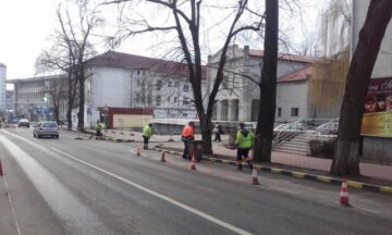 Lucrările de salubrizare stradală, programate la ore cu trafic rutier mai redus