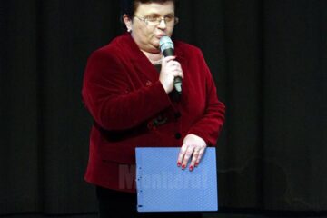 Inițiatoarea și sufletul acestui eveniment caritabil, profesoara Daniela Ceredeev de la Vatra Moldoviței