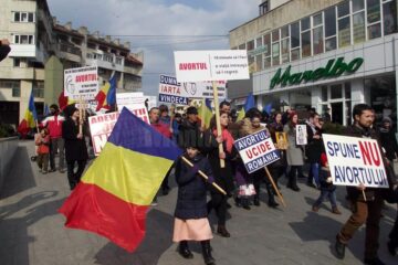 Marșul pentru viață pe străzile Sucevei
