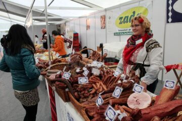 Delicioase produse tradiționale sunt prezente la Salonul Bio Alimenta