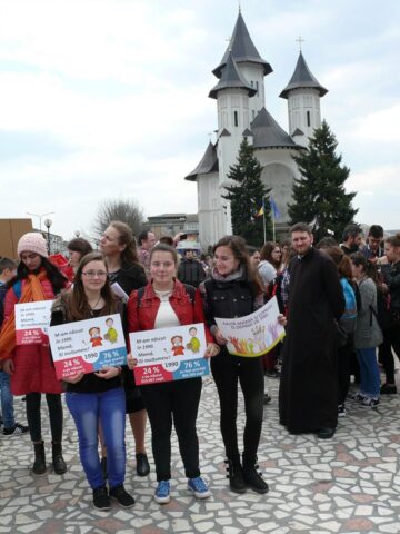 Marșul pentru viață 2017, desfășurat sub genericul „Ajută Mama și Copilul! Ei depind de tine!”, desfășurat vineri, 24 martie, la Fălticeni
