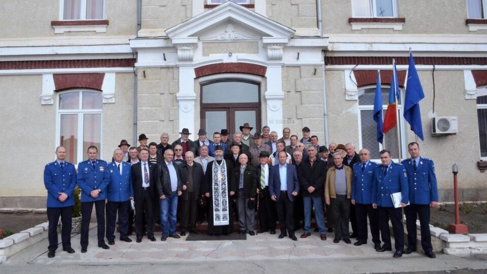 Jandarmii din Fălticeni au sărbătorit „Ziua Veteranilor Unității”