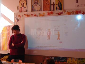 „Fără ură, cu toleranță”, activități educative organizate de Cercul de Informatică de la Palatul Copiilor