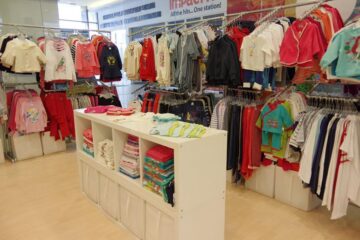 Produsele sunt destinate copiilor de la 0 la14 ani, fetițe și băieți, toate fabricate cu aceeași grijă pe care o acordă o mamă pruncului ei