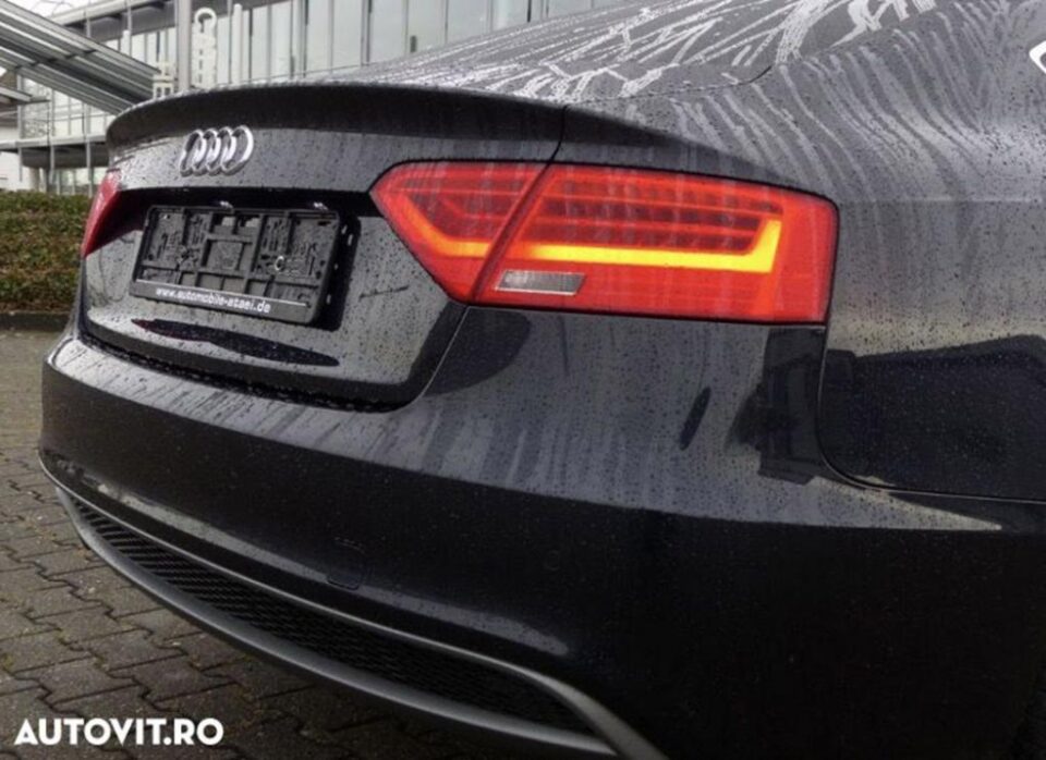 A scos un Audi A5 la vânzare la marginea drumului și nu l-a mai găsit