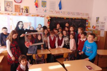 „Fără ură, cu toleranță”, activități educative organizate de Cercul de Informatică de la Palatul Copiilor