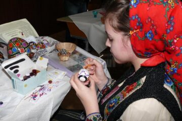 La Ciocănești se va desfășura, în perioada 1-2 aprilie, cea de-a XIV-a ediție a Festivalului Național al Ouălor Încondeiate