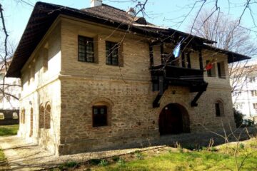 Atelier de icoane pe sticlă, la Muzeul Etnografic Hanul Domnesc