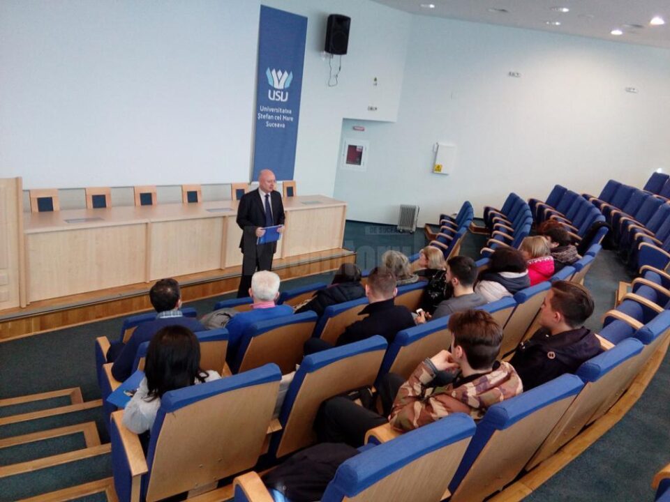 14 cursanți ai Lectoratului de limbă română de la Universitatea Națională „Yurii Fedkovici”, în practică în România