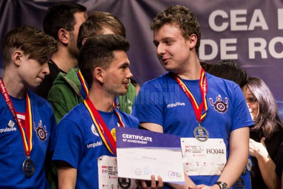 Un fost ministru al Educației i-a felicitat public pe elevii suceveni care s-au calificat la Campionatul Mondial de Robotică (SUA)