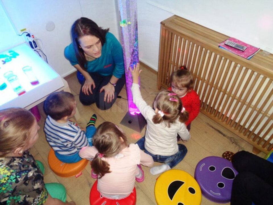 Recuperare prin stimulare senzorială pentru copii cu autism, tulburări comportamentale sau întârziere în dezvoltare
