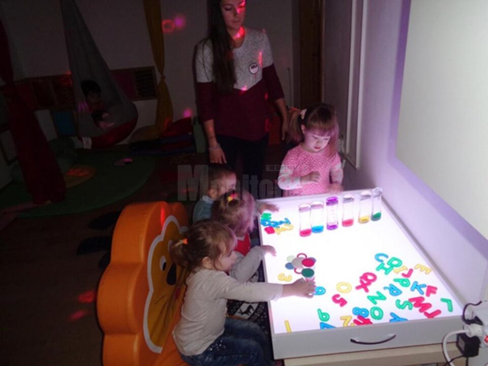 Recuperare prin stimulare senzorială pentru copii cu autism, tulburări comportamentale sau întârziere în dezvoltare